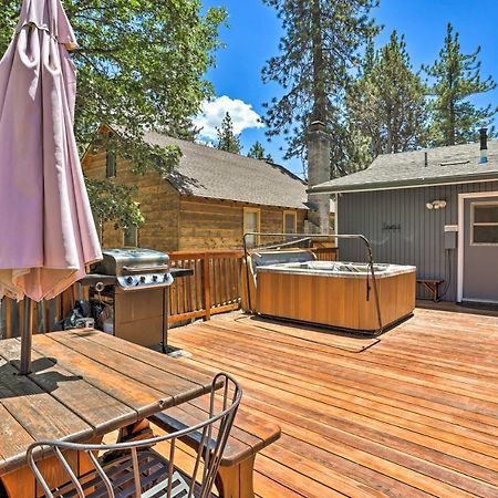 Big Bear Cabin With Deck And Hot Tub, Near Resorts! ビッグ・ベアー・レイク エクステリア 写真