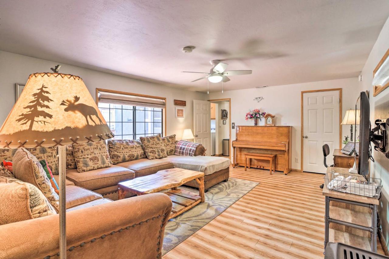 Big Bear Cabin With Deck And Hot Tub, Near Resorts! ビッグ・ベアー・レイク エクステリア 写真