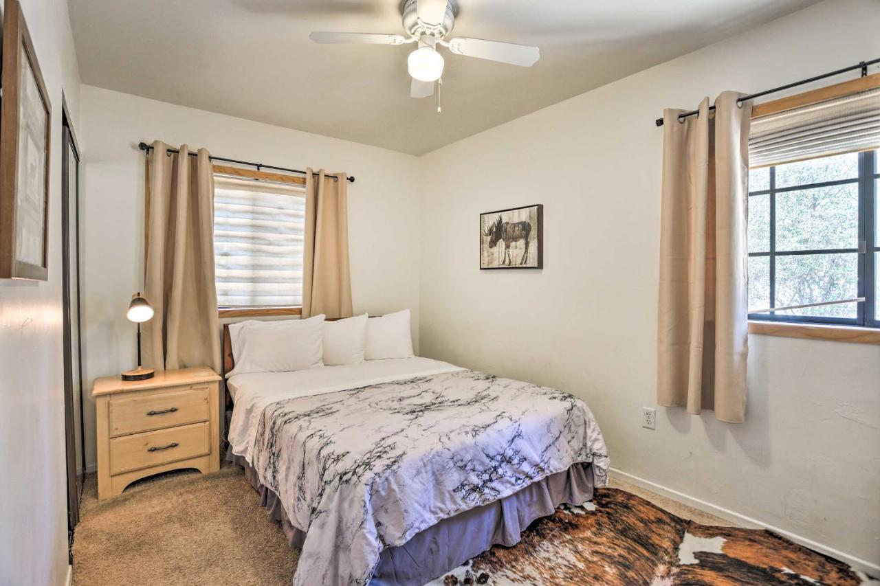 Big Bear Cabin With Deck And Hot Tub, Near Resorts! ビッグ・ベアー・レイク エクステリア 写真